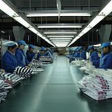 上海華實紡織品 專注服裝加工，匠心織就品質與時尚
